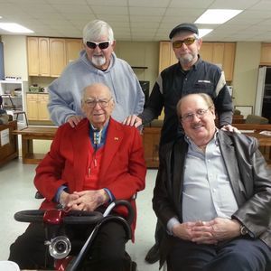 Meet your Posher, Bobby